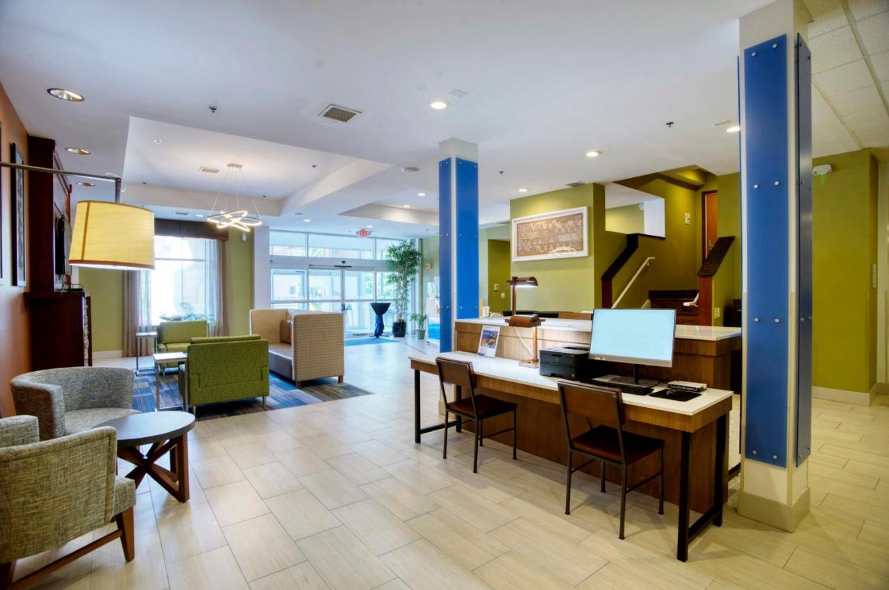 Holiday Inn Express La Plata By Ihg Exteriér fotografie