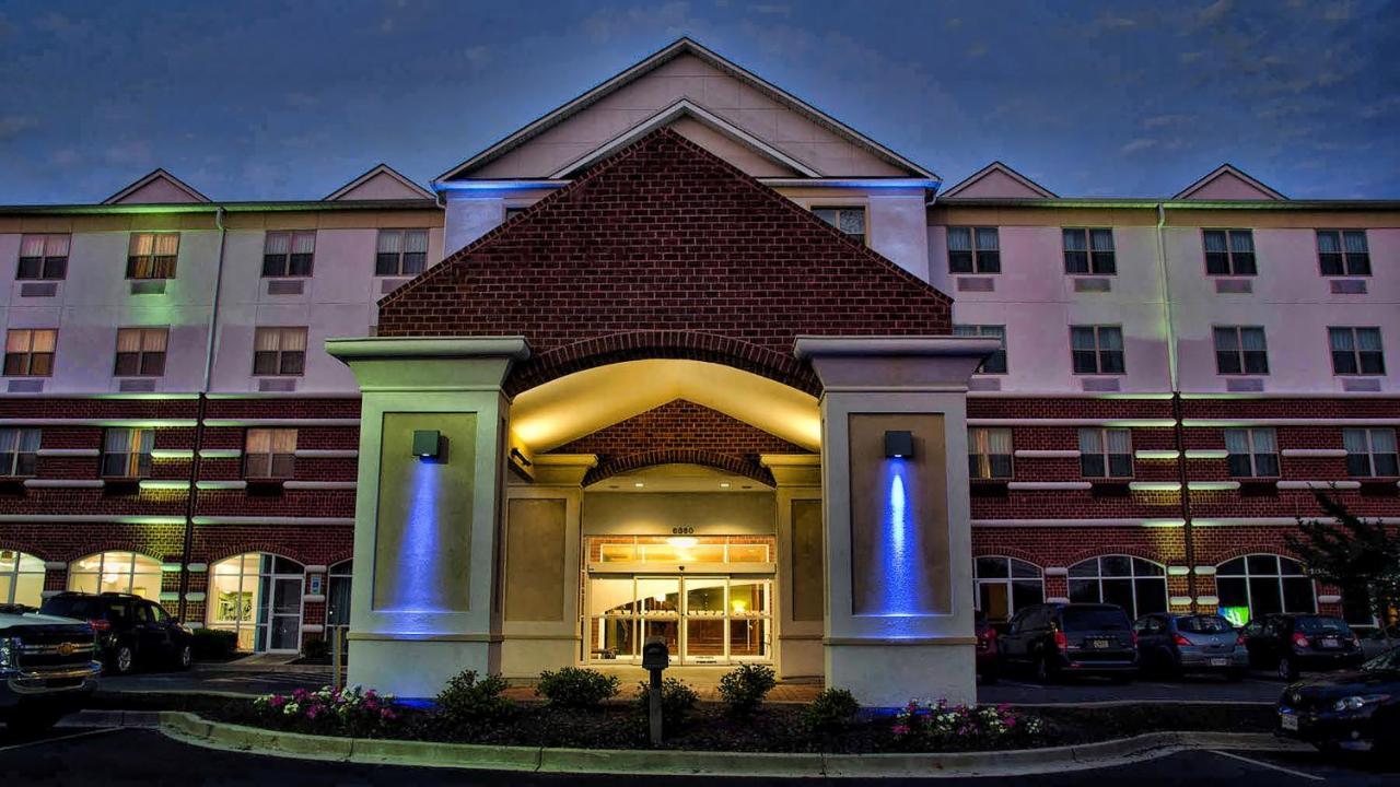 Holiday Inn Express La Plata By Ihg Exteriér fotografie